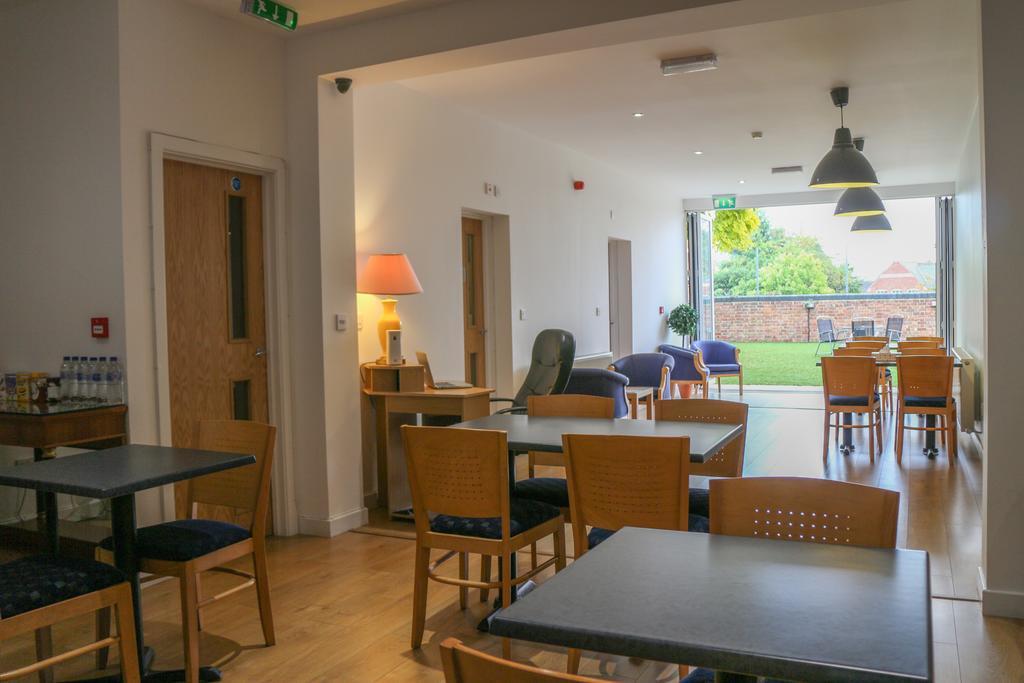 Oscar Lodge Northampton Kültér fotó